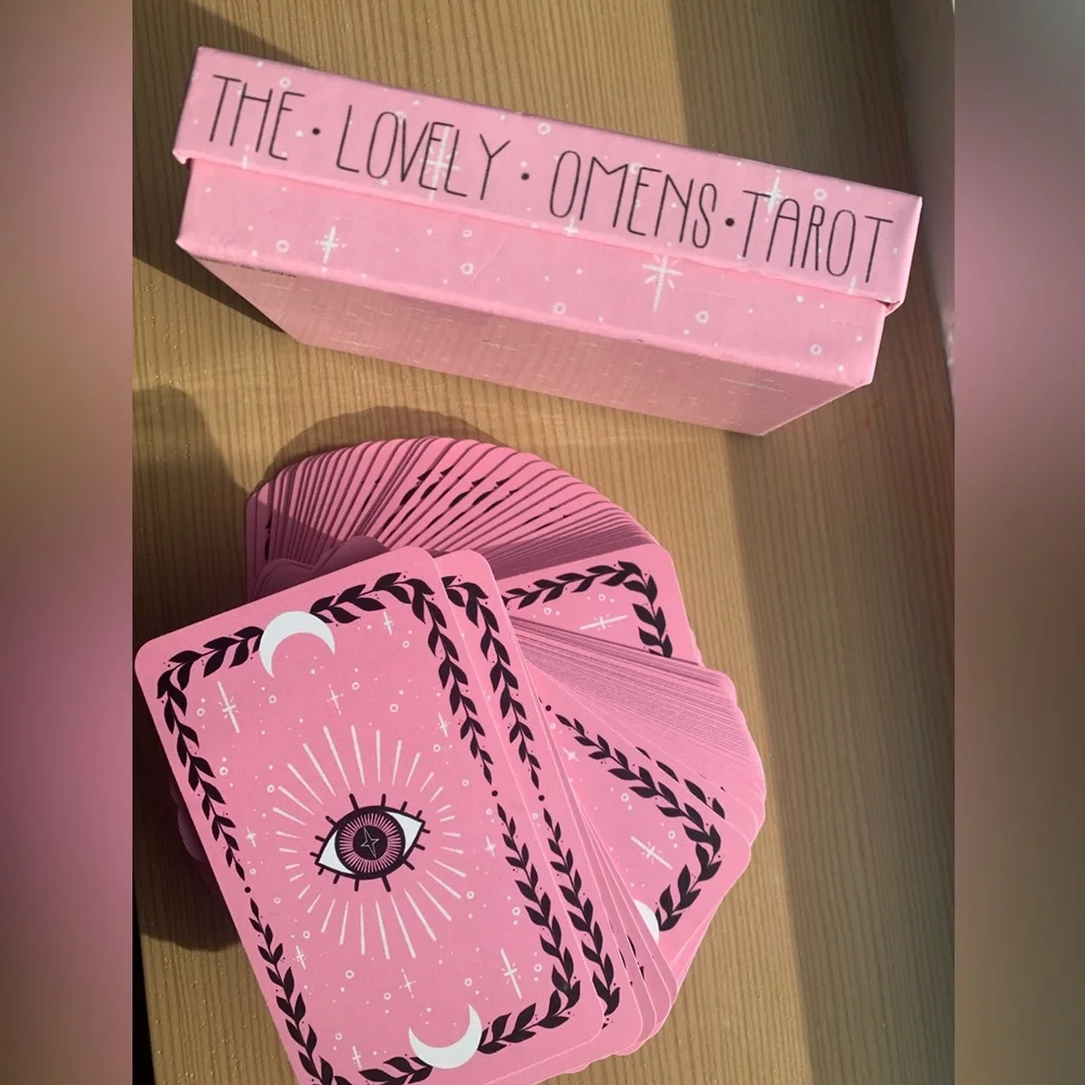 The Lovely Omens Tarot - Picture 2 of 7
